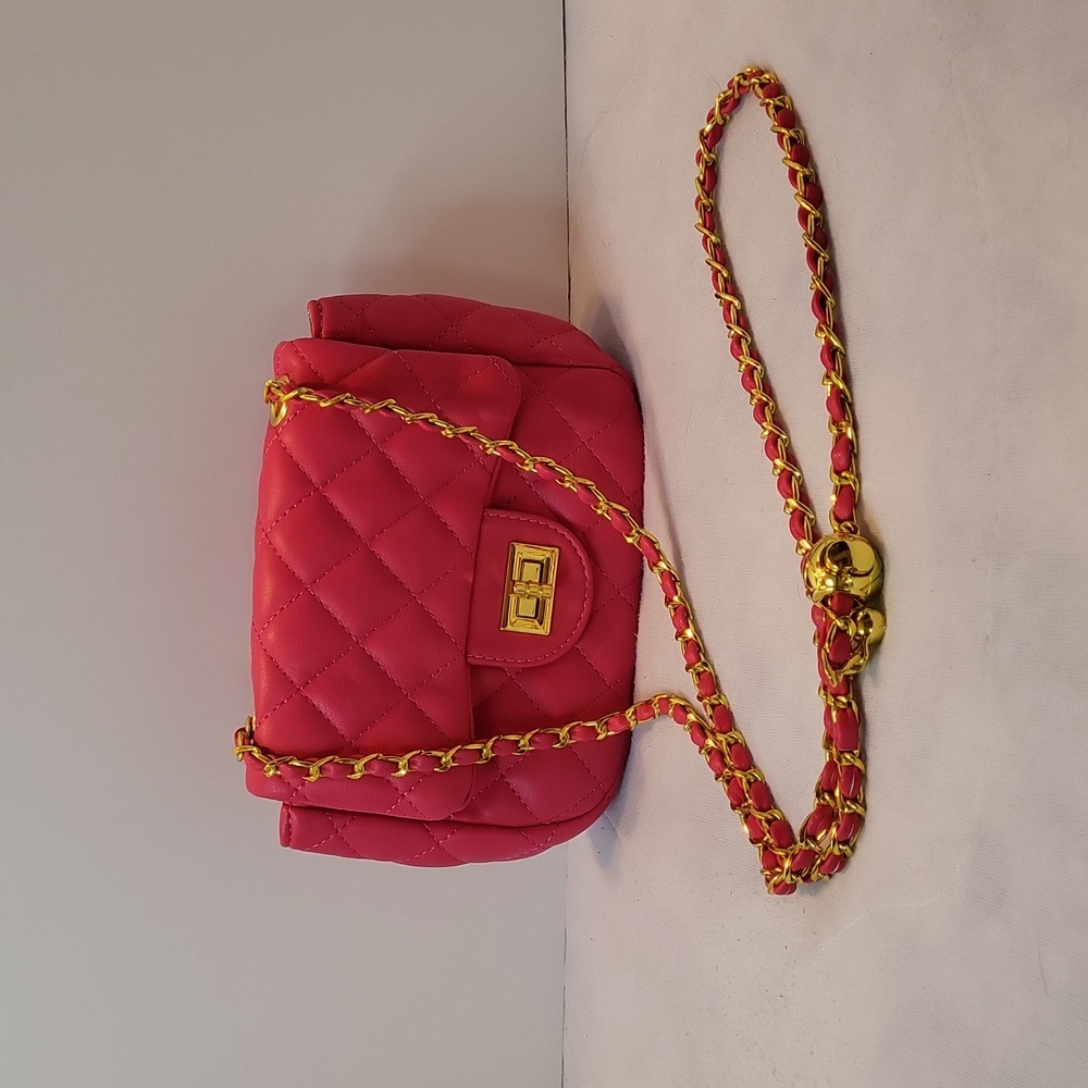 NWOT Maple Leaf Quilted Crossbody Purse